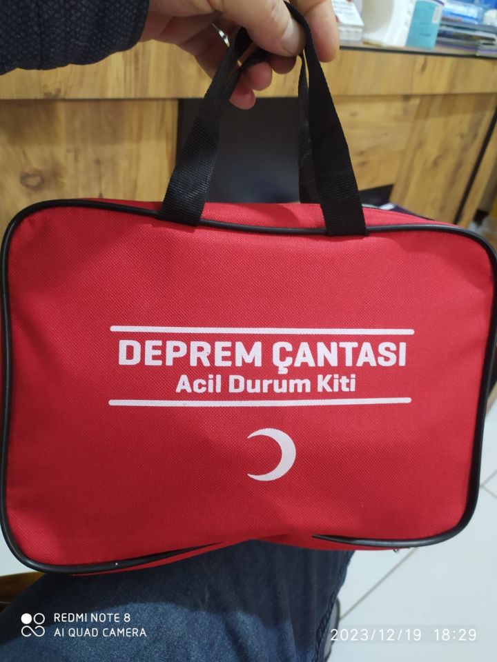 Deprem Çantası 33 Parça /İlk Yardım Citi(1 Adet)